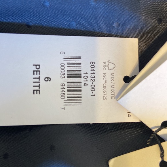 NEW with tags - Banana Republic women’s black blazer size 6 petite - Picture 10 of 10